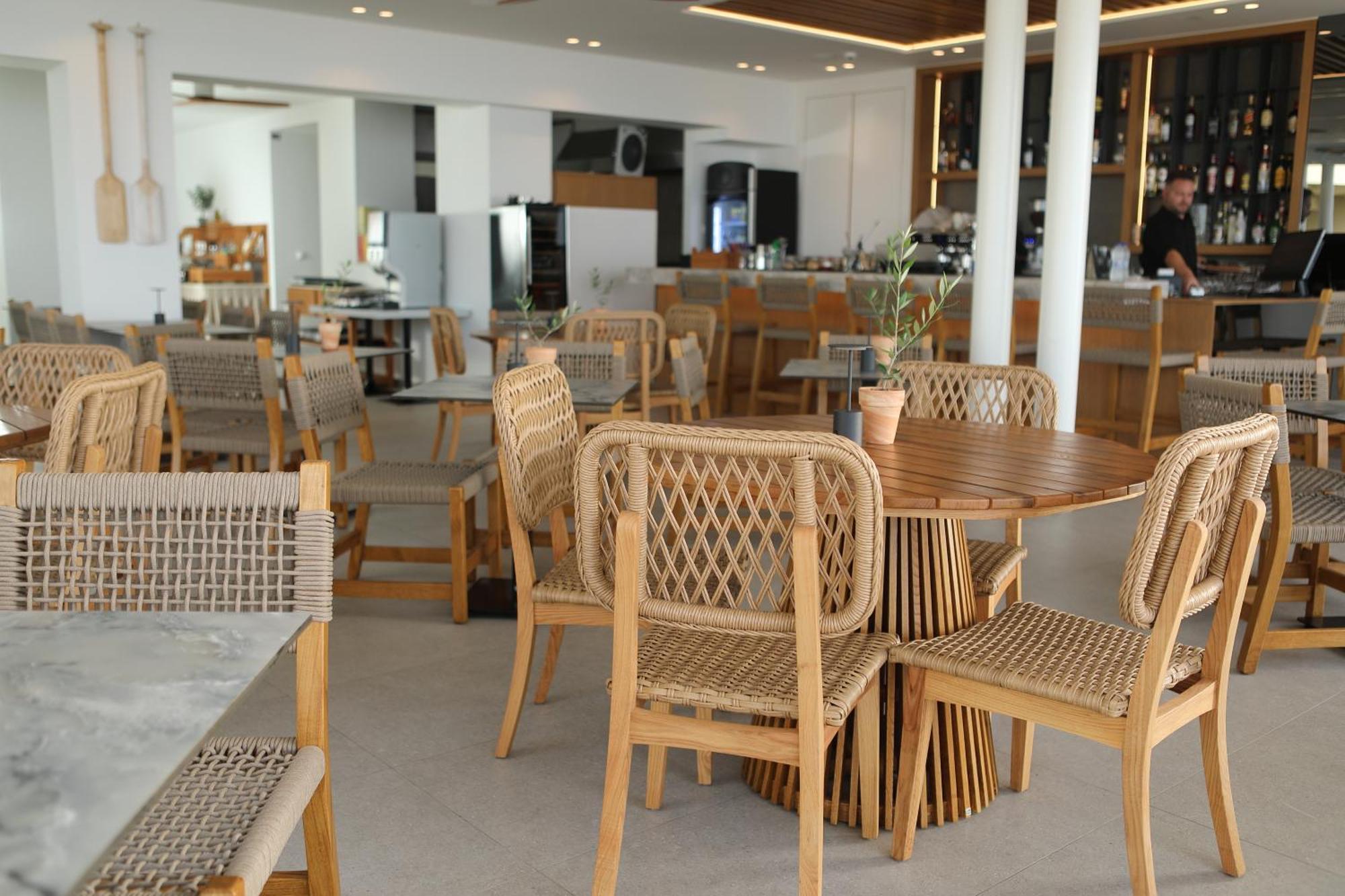 Ammos Suites 罗希姆诺 外观 照片
