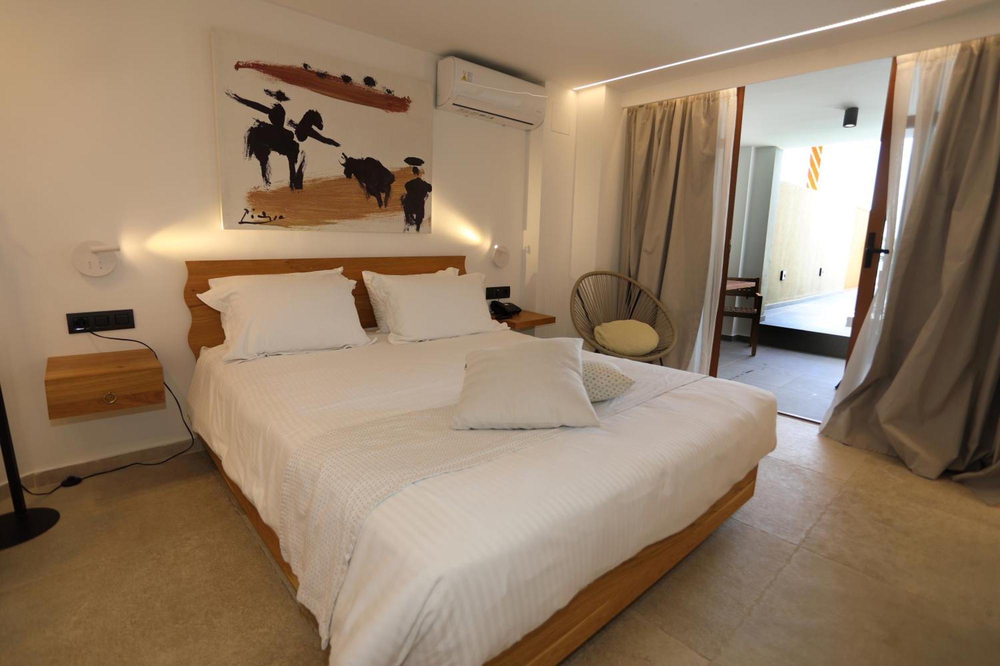 Ammos Suites 罗希姆诺 外观 照片