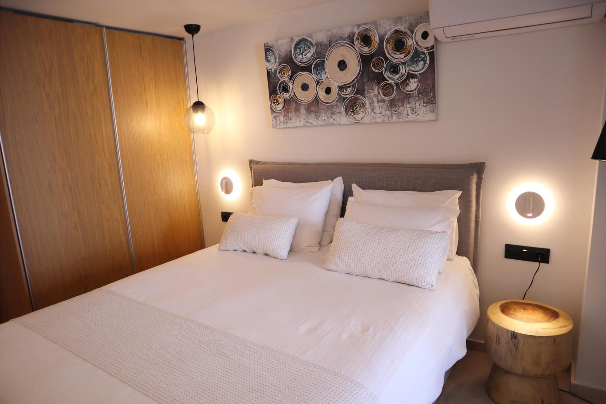 Ammos Suites 罗希姆诺 外观 照片
